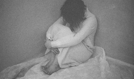 Une pensée à toutes ces jeunes filles qui sont nées libres mais à qui l'incivilité humaine n'a pas accordé la chance de vivre librement leurs rêves dans leurs droits.